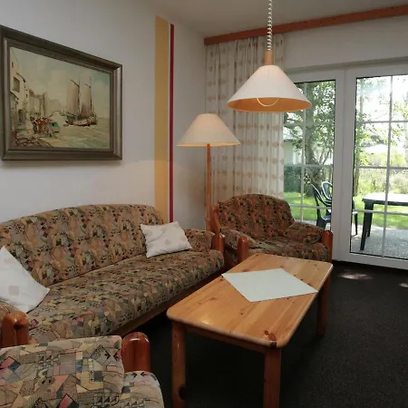 Holiday home Cozy In Dierhagen With Terrace Rostock