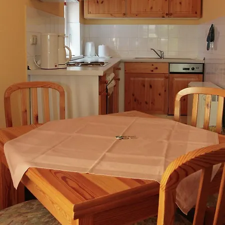Prázdninový dům Cozy In Dierhagen With Terrace *