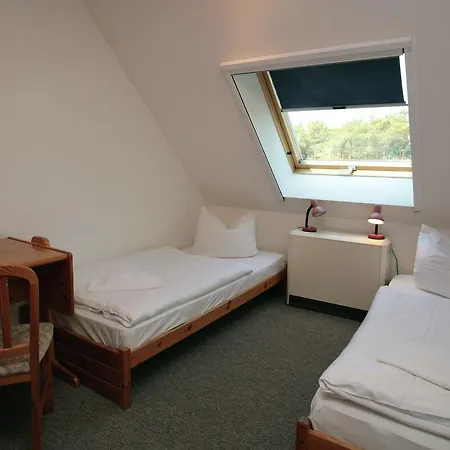 Prázdninový dům Cozy In Dierhagen With Terrace Rostock